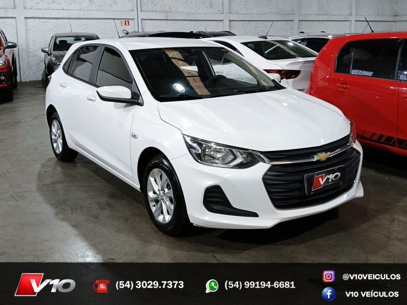 CHEVROLET ONIX 1.0 LT 12V TURBO 2022/2023 V10 VEÍCULOS CAXIAS DO SUL / Carros no Vale