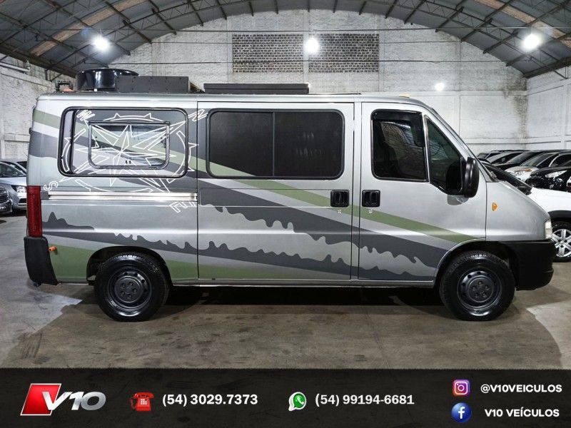 FIAT DUCATO 2009/2010 V10 VEÍCULOS CAXIAS DO SUL / Carros no Vale