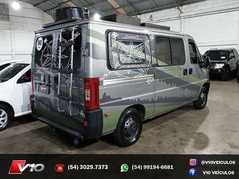 FIAT DUCATO 2009/2010 V10 VEÍCULOS CAXIAS DO SUL / Carros no Vale