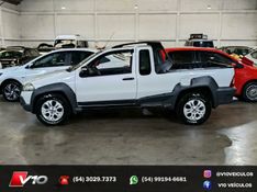 FIAT STRADA 1.8 MPI ADVENTURE LOCKER CE 8V 2009/2009 V10 VEÍCULOS CAXIAS DO SUL / Carros no Vale