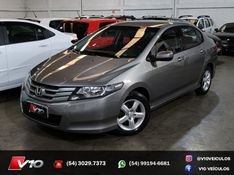 HONDA CITY 1.5 DX 16V 2010/2011 V10 VEÍCULOS CAXIAS DO SUL / Carros no Vale
