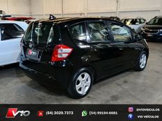 HONDA FIT 1.4 LX 16V 2009/2010 V10 VEÍCULOS CAXIAS DO SUL / Carros no Vale