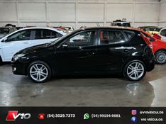 HYUNDAI I30 2.0 MPI 16V 2011/2012 V10 VEÍCULOS CAXIAS DO SUL / Carros no Vale
