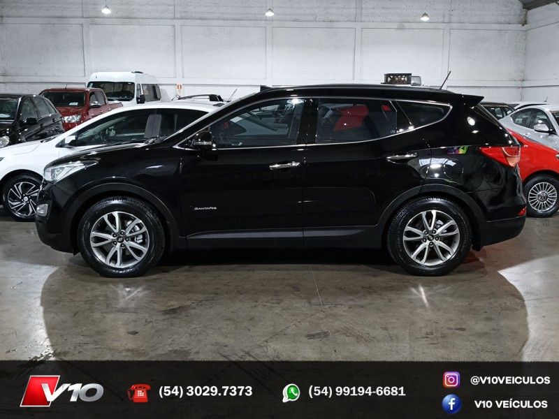 HYUNDAI SANTA FÉ 3.3 MPFI 4X4 7 LUGARES V6 270CV 2014/2015 V10 VEÍCULOS CAXIAS DO SUL / Carros no Vale HYUNDAI SANTA FÉ 3.3 MPFI 4X4 7 LUGARES V6 270CV 2014/2015 V10 VEÍCULOS CAXIAS DO SUL / Carros no Vale