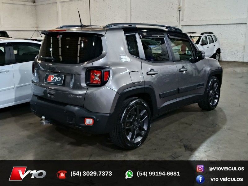 JEEP RENEGADE 1.8 16V LIMITED 2018/2019 V10 VEÍCULOS CAXIAS DO SUL / Carros no Vale