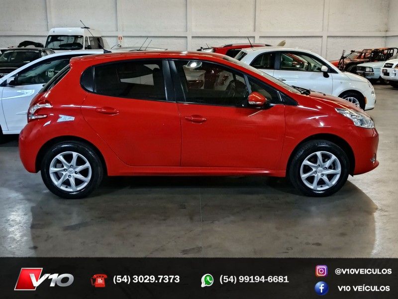 PEUGEOT 208 1.6 ACTIVE PACK 16V 2015/2015 V10 VEÍCULOS CAXIAS DO SUL / Carros no Vale PEUGEOT 208 1.6 ACTIVE PACK 16V 2015/2015 V10 VEÍCULOS CAXIAS DO SUL / Carros no Vale
