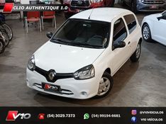 RENAULT CLIO 1.0 AUTHENTIQUE 16V 2012/2013 V10 VEÍCULOS CAXIAS DO SUL / Carros no Vale
