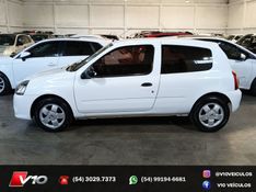 RENAULT CLIO 1.0 AUTHENTIQUE 16V 2012/2013 V10 VEÍCULOS CAXIAS DO SUL / Carros no Vale