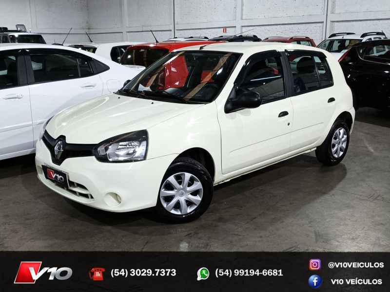RENAULT CLIO 1.0 EXPRESSION 16V 2014/2015 V10 VEÍCULOS CAXIAS DO SUL / Carros no Vale