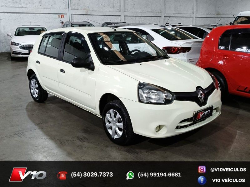 RENAULT CLIO 1.0 EXPRESSION 16V 2014/2015 V10 VEÍCULOS CAXIAS DO SUL / Carros no Vale