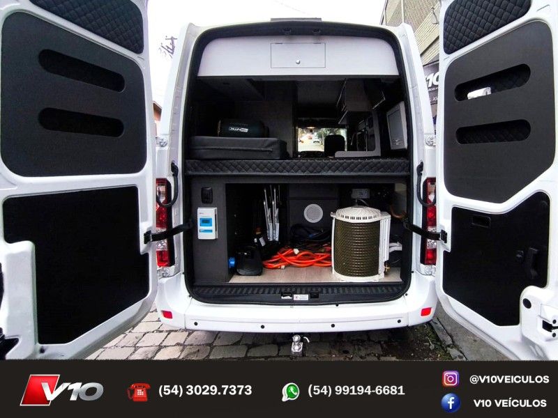 RENAULT MASTER 2.3 EXTRA FURGÃO L3H2 16V TURBO INTERCOOLER 2022/2023 V10 VEÍCULOS CAXIAS DO SUL / Carros no Vale