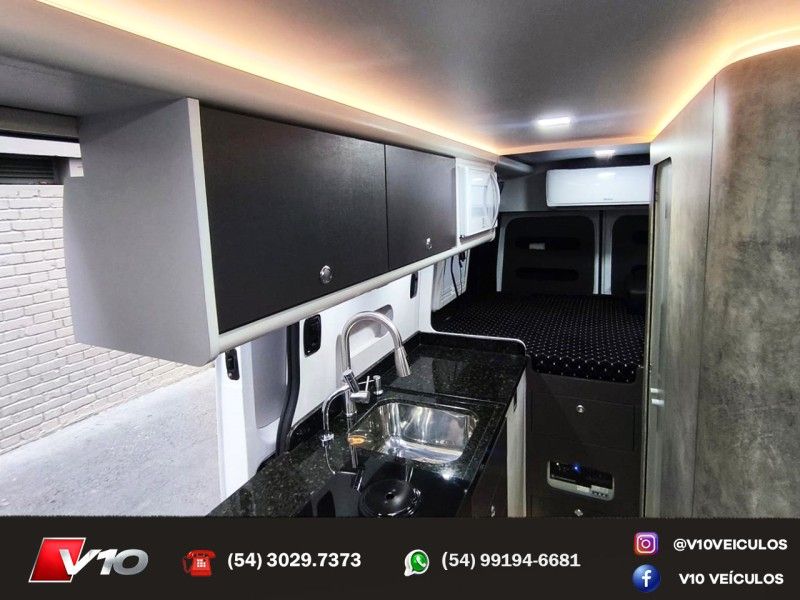 RENAULT MASTER 2.3 EXTRA FURGÃO L3H2 16V TURBO INTERCOOLER 2022/2023 V10 VEÍCULOS CAXIAS DO SUL / Carros no Vale