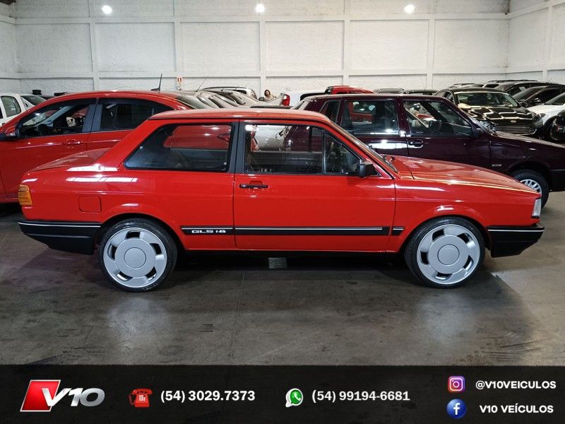 VOLKSWAGEN VOYAGE 1.6 GL 8V ÁLCOOL 1989/1989 V10 VEÍCULOS CAXIAS DO SUL / Carros no Vale