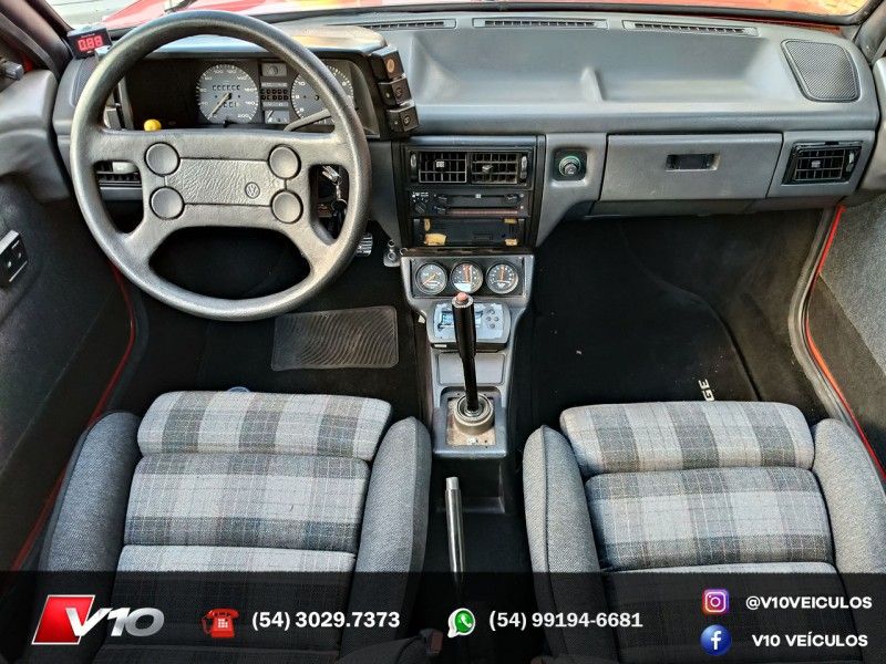 VOLKSWAGEN VOYAGE 1.6 GL 8V ÁLCOOL 1989/1989 V10 VEÍCULOS CAXIAS DO SUL / Carros no Vale