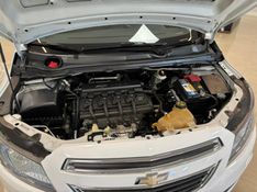 CHEVROLET ONIX 1.4 MPFI LT 8V 2013/2014 LUIGGI AUTOMÓVEIS CARLOS BARBOSA / Carros no Vale