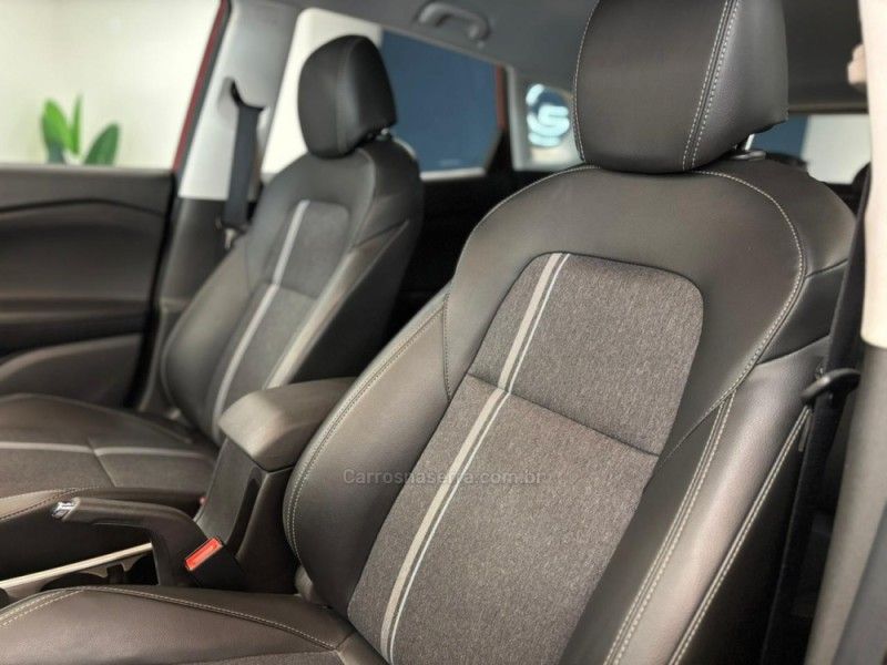 CHEVROLET TRACKER 1.0 12V LTZ TURBO 2022/2023 LUIGGI AUTOMÓVEIS CARLOS BARBOSA / Carros no Vale