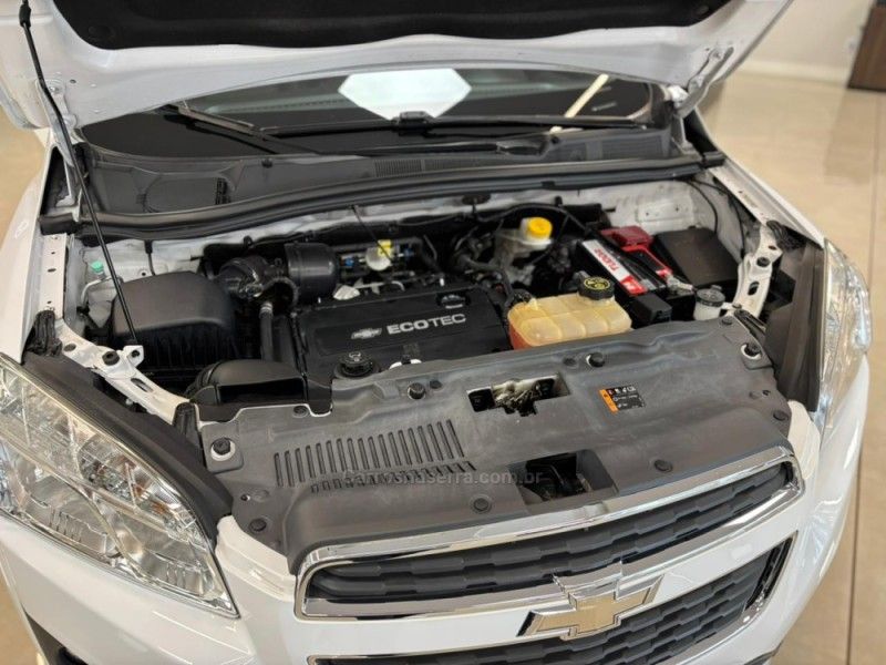 CHEVROLET TRACKER 1.8 MPFI LTZ 4X2 16V 2014/2014 LUIGGI AUTOMÓVEIS CARLOS BARBOSA / Carros no Vale
