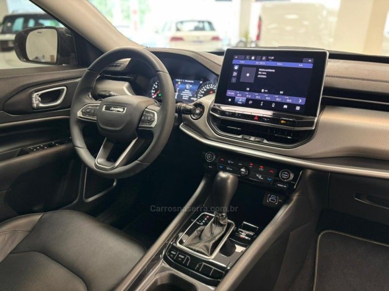 JEEP COMPASS 1.3 LONGITUDE T270 16V TURBO 4X2 2022/2022 LUIGGI AUTOMÓVEIS CARLOS BARBOSA / Carros no Vale