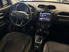 JEEP RENEGADE 1.3 TRAILHAWK T270 16V TURBO 4×4 2022/2022 LUIGGI AUTOMÓVEIS CARLOS BARBOSA / Carros no Vale