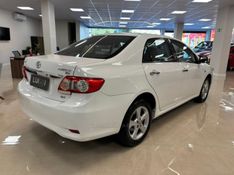 TOYOTA COROLLA 2.0 XEI 16V 2013/2014 LUIGGI AUTOMÓVEIS CARLOS BARBOSA / Carros no Vale
