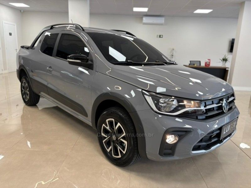 VOLKSWAGEN SAVEIRO 1.6 MSI EXTREME CD 16V 2025/2026 LUIGGI AUTOMÓVEIS CARLOS BARBOSA / Carros no Vale