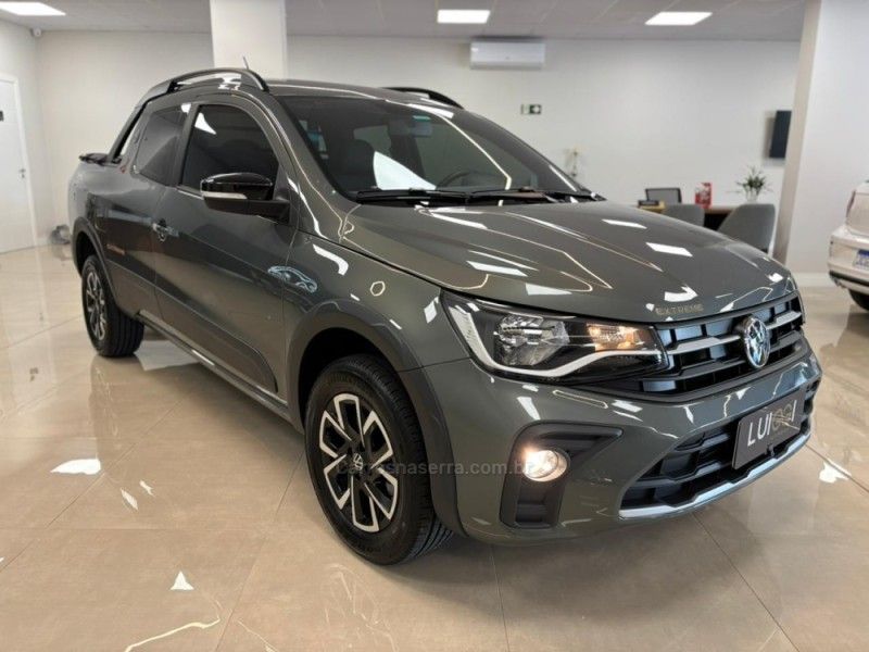 VOLKSWAGEN SAVEIRO 1.6 MSI EXTREME CD 16V 2024/2025 LUIGGI AUTOMÓVEIS CARLOS BARBOSA / Carros no Vale VOLKSWAGEN SAVEIRO 1.6 MSI EXTREME CD 16V 2024/2025 LUIGGI AUTOMÓVEIS CARLOS BARBOSA / Carros no Vale