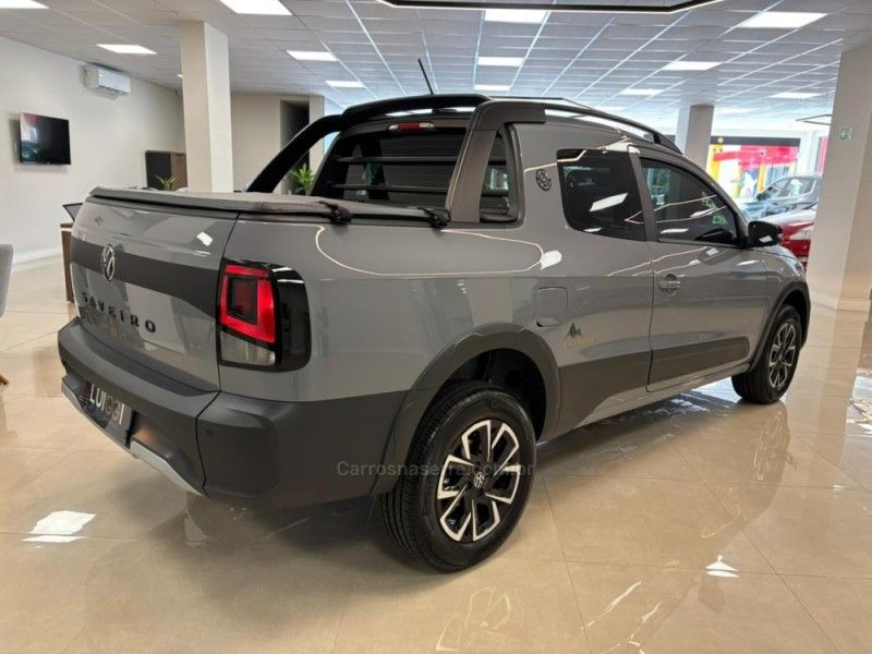 VOLKSWAGEN SAVEIRO 1.6 MSI EXTREME CD 16V 2025/2026 LUIGGI AUTOMÓVEIS CARLOS BARBOSA / Carros no Vale