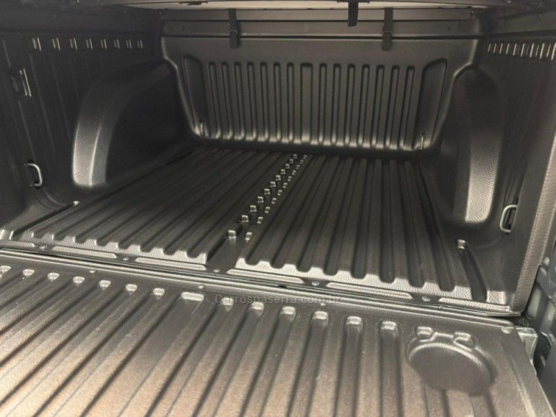 VOLKSWAGEN SAVEIRO 1.6 MSI EXTREME CD 16V 2024/2025 LUIGGI AUTOMÓVEIS CARLOS BARBOSA / Carros no Vale VOLKSWAGEN SAVEIRO 1.6 MSI EXTREME CD 16V 2024/2025 LUIGGI AUTOMÓVEIS CARLOS BARBOSA / Carros no Vale