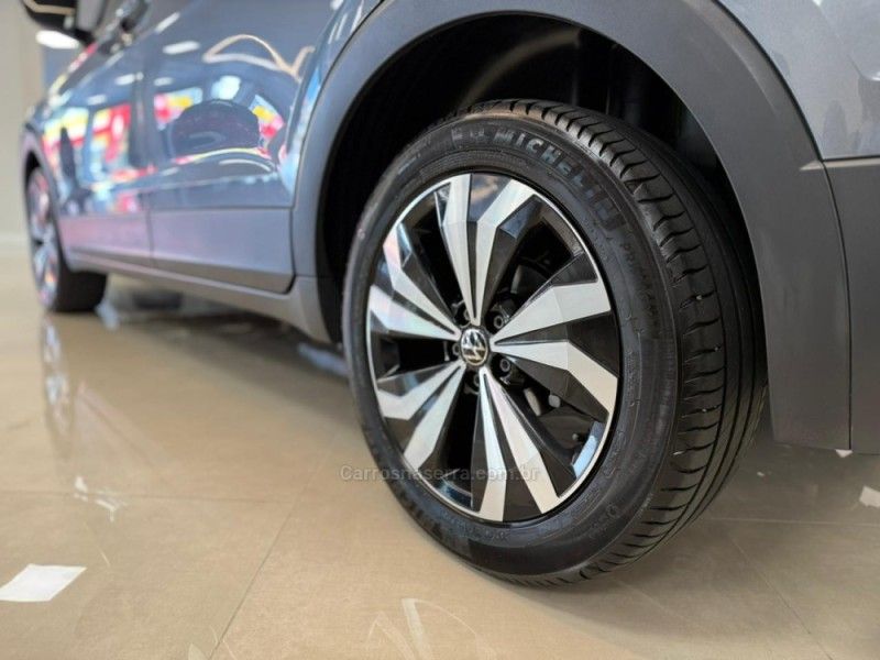 VOLKSWAGEN T-CROSS 1.0 COMFORTLINE TSI 2021/2022 LUIGGI AUTOMÓVEIS CARLOS BARBOSA / Carros no Vale