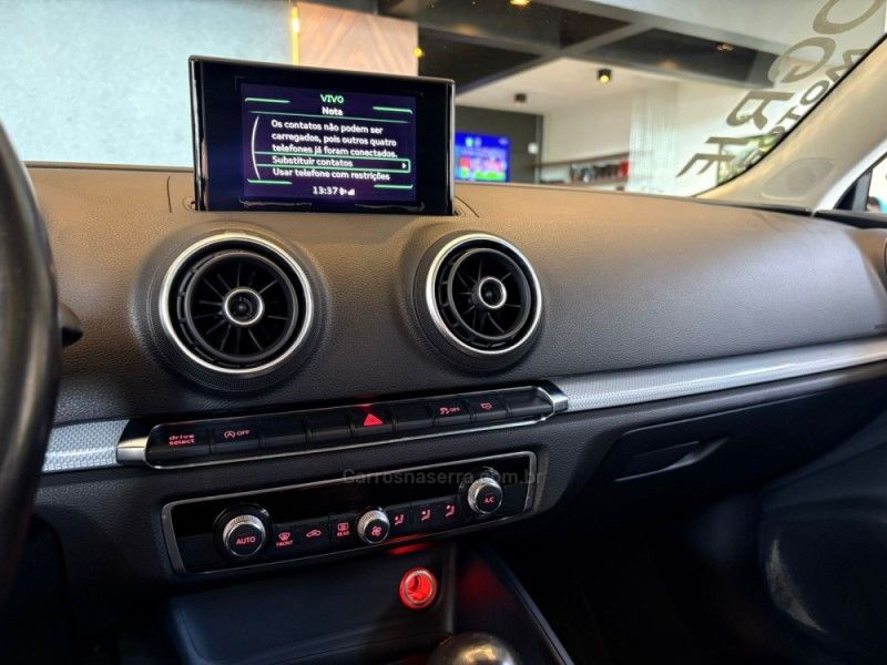 AUDI A3 1.8 TFSI SPORTBACK 16V 2014/2014 AUTOGRIF MOTORS CAMPO BOM / Carros no Vale