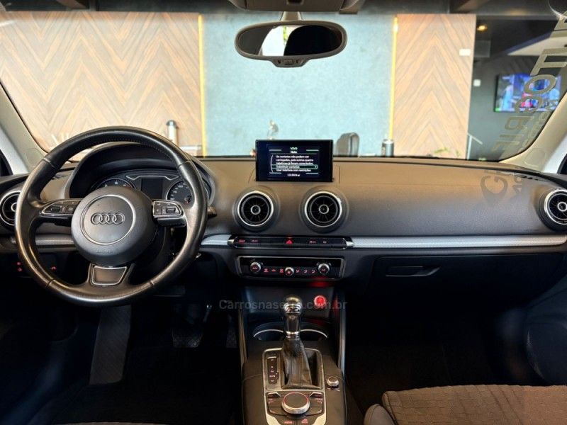 AUDI A3 1.8 TFSI SPORTBACK 16V 2014/2014 AUTOGRIF MOTORS CAMPO BOM / Carros no Vale