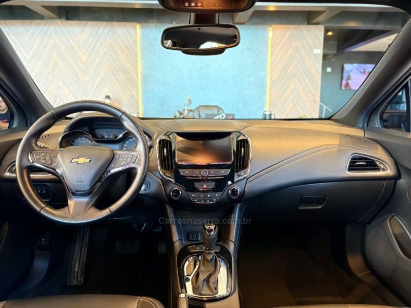 CHEVROLET CRUZE 1.4 TURBO LTZ SPORT6 16V 2022/2022 AUTOGRIF MOTORS CAMPO BOM / Carros no Vale