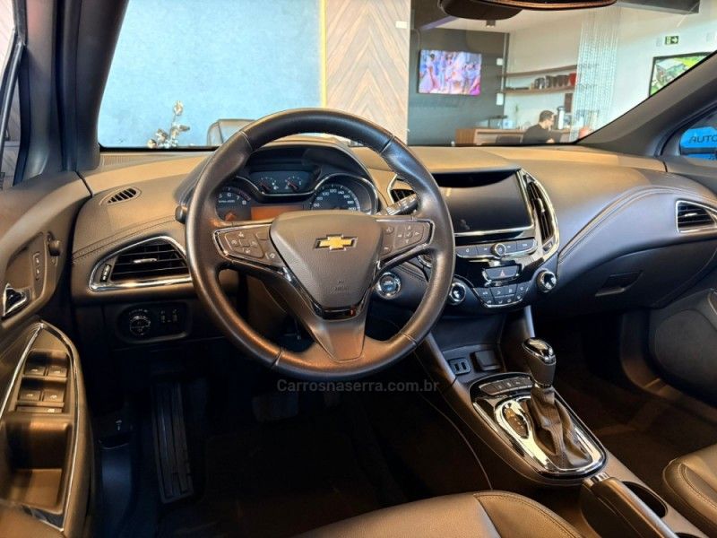 CHEVROLET CRUZE 1.4 TURBO LTZ SPORT6 16V 2022/2022 AUTOGRIF MOTORS CAMPO BOM / Carros no Vale