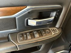 DODGE RAM 6.7 2500 LARAMIE 4X4 CD I6 TURBO 2023/2024 AUTOGRIF MOTORS CAMPO BOM / Carros no Vale