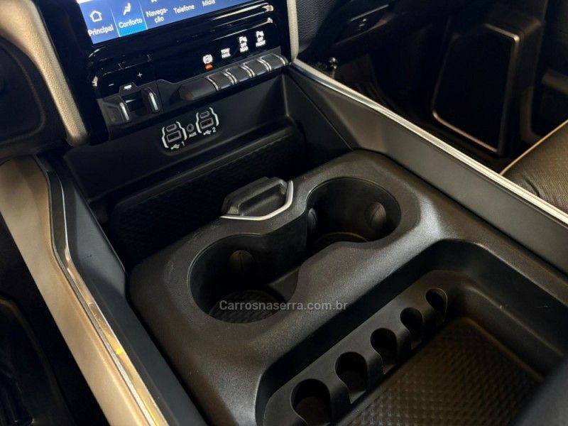 DODGE RAM 6.7 2500 LARAMIE 4X4 CD I6 TURBO 2023/2024 AUTOGRIF MOTORS CAMPO BOM / Carros no Vale