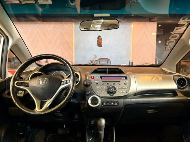 HONDA FIT 1.5 EX 16V 2011/2011 AUTOGRIF MOTORS CAMPO BOM / Carros no Vale HONDA FIT 1.5 EX 16V 2011/2011 AUTOGRIF MOTORS CAMPO BOM / Carros no Vale