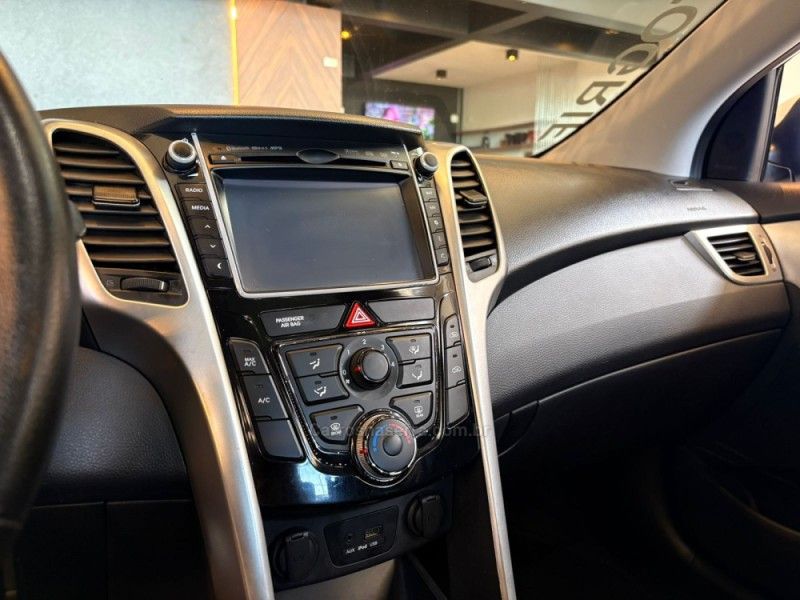 HYUNDAI I30 1.8 MPI 16V 2015/2015 AUTOGRIF MOTORS CAMPO BOM / Carros no Vale