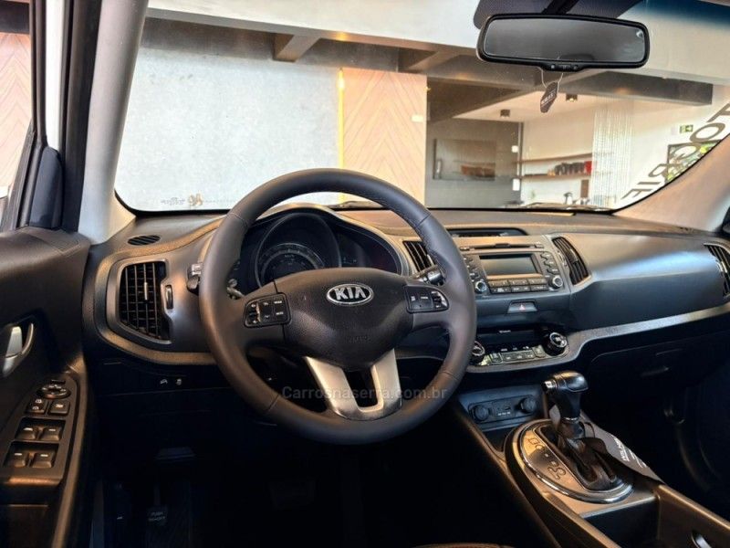KIA SPORTAGE 2.0 EX 4X2 16V 2012/2013 AUTOGRIF MOTORS CAMPO BOM / Carros no Vale
