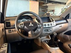 MITSUBISHI L200 3.2 HPE 4X4 CD 16V TURBO INTERCOOLER 2012/2012 AUTOGRIF MOTORS CAMPO BOM / Carros no Vale