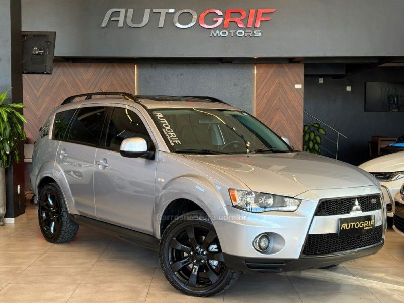 MITSUBISHI OUTLANDER 3.0 GT4 4X4 V6 24V 2010/2011 AUTOGRIF MOTORS CAMPO BOM / Carros no Vale
