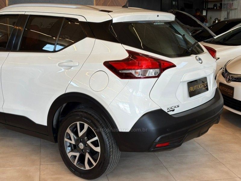 NISSAN KICKS 1.6 16V S XTRONIC 2019/2019 AUTOGRIF MOTORS CAMPO BOM / Carros no Vale