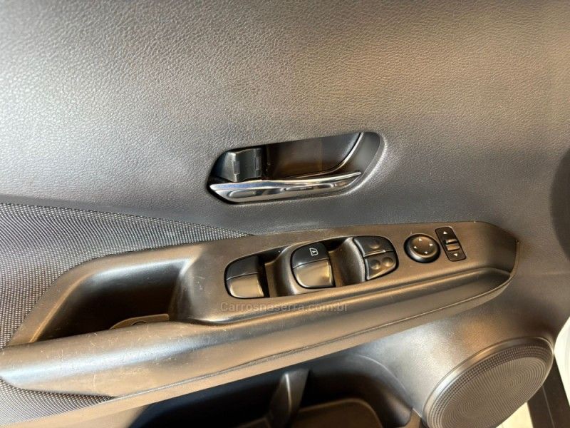 NISSAN KICKS 1.6 16V S XTRONIC 2019/2019 AUTOGRIF MOTORS CAMPO BOM / Carros no Vale