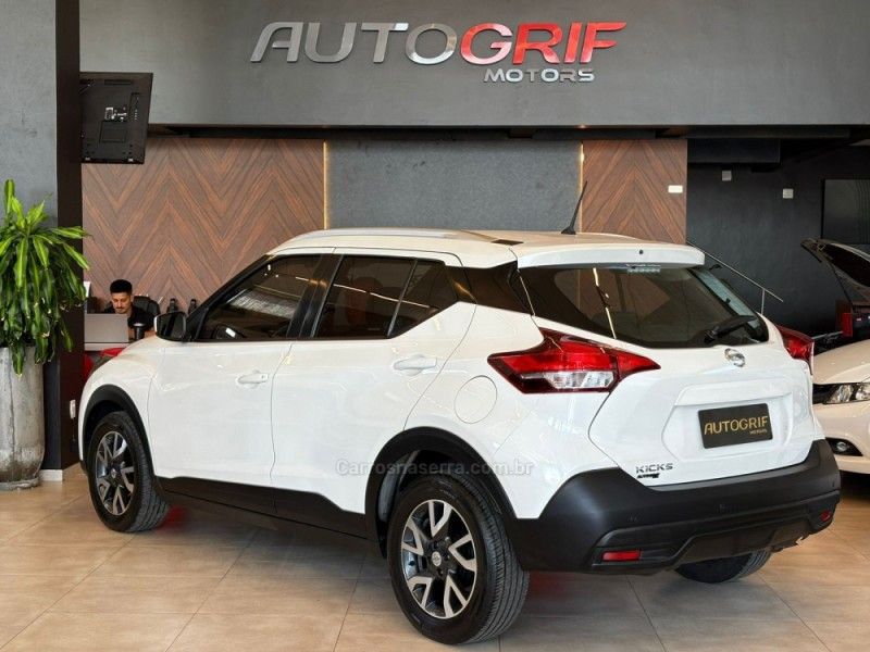 NISSAN KICKS 1.6 16V S XTRONIC 2019/2019 AUTOGRIF MOTORS CAMPO BOM / Carros no Vale