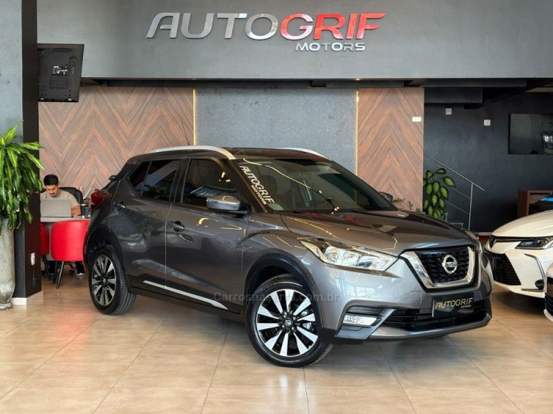 NISSAN KICKS 1.6 16V SL XTRONIC 2017/2017 AUTOGRIF MOTORS CAMPO BOM / Carros no Vale