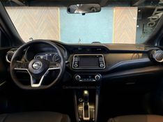 NISSAN KICKS 1.6 16V SL XTRONIC 2017/2017 AUTOGRIF MOTORS CAMPO BOM / Carros no Vale