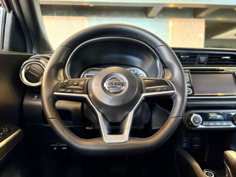 NISSAN KICKS 1.6 16V SL XTRONIC 2017/2017 AUTOGRIF MOTORS CAMPO BOM / Carros no Vale