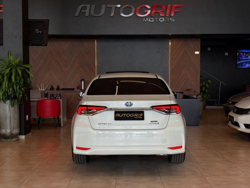 TOYOTA COROLLA 1.8 ALTIS PREMIUM 16V HÍBRIDO 2020/2020 AUTOGRIF MOTORS CAMPO BOM / Carros no Vale