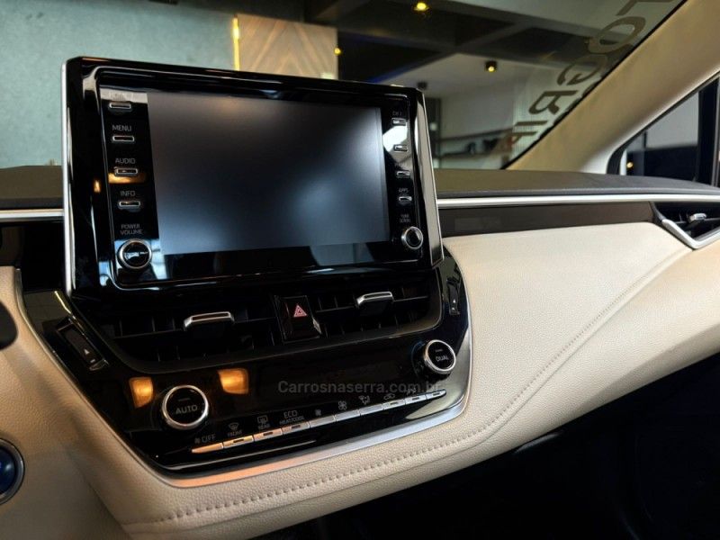 TOYOTA COROLLA 1.8 ALTIS PREMIUM 16V HÍBRIDO 2020/2020 AUTOGRIF MOTORS CAMPO BOM / Carros no Vale