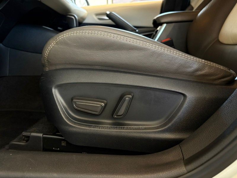 TOYOTA COROLLA 1.8 ALTIS PREMIUM 16V HÍBRIDO 2020/2020 AUTOGRIF MOTORS CAMPO BOM / Carros no Vale