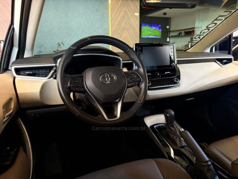 TOYOTA COROLLA 1.8 ALTIS PREMIUM 16V HÍBRIDO 2020/2020 AUTOGRIF MOTORS CAMPO BOM / Carros no Vale